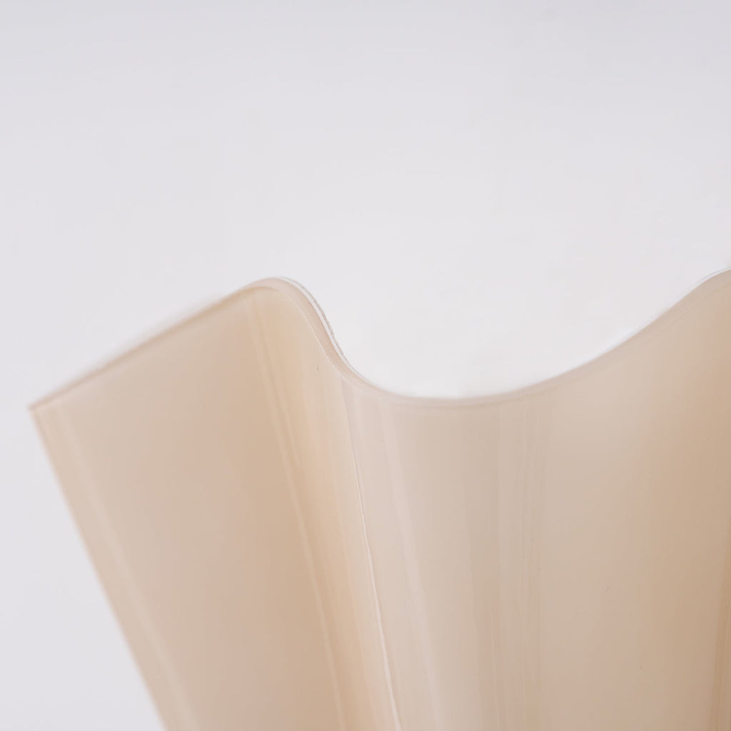 Petalia VKL-1012 Wall Light — 11×10×5.1 Inches