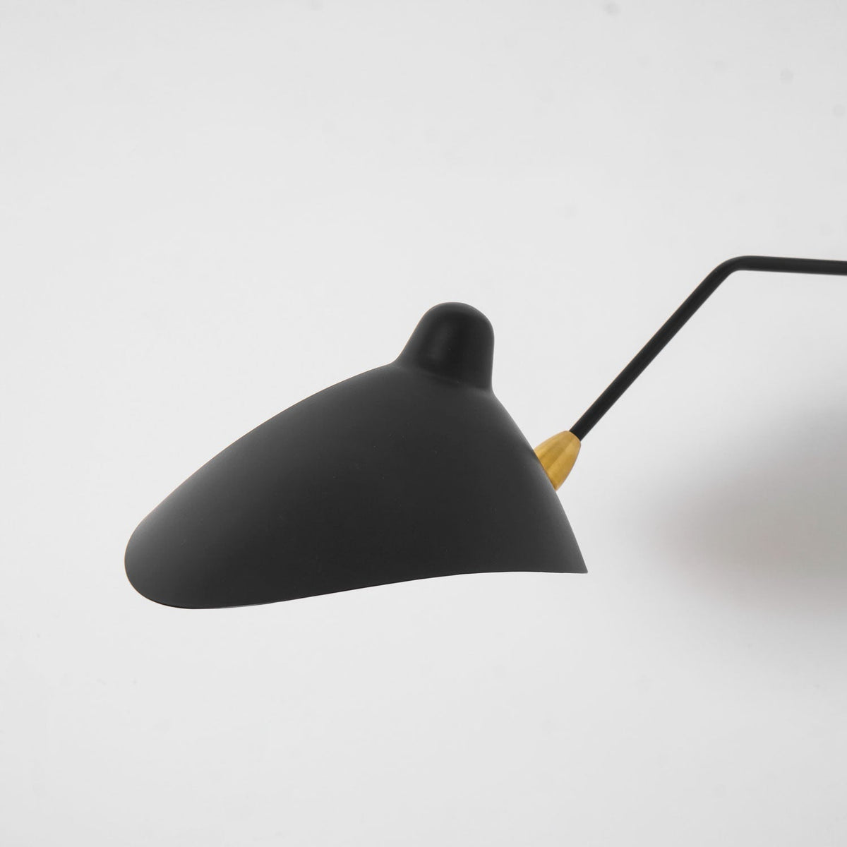 One-Arm Wall Sconce — 47″ Reach, Sculpted Design