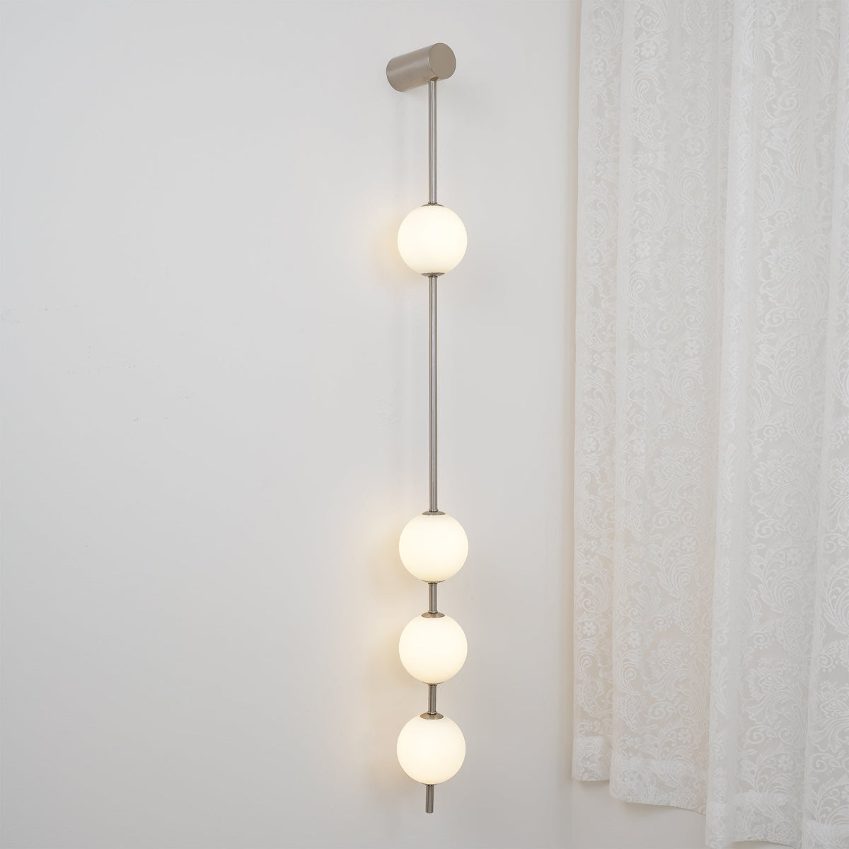 Vertical Balls Wall Lamp — Linear Sphere Chain
