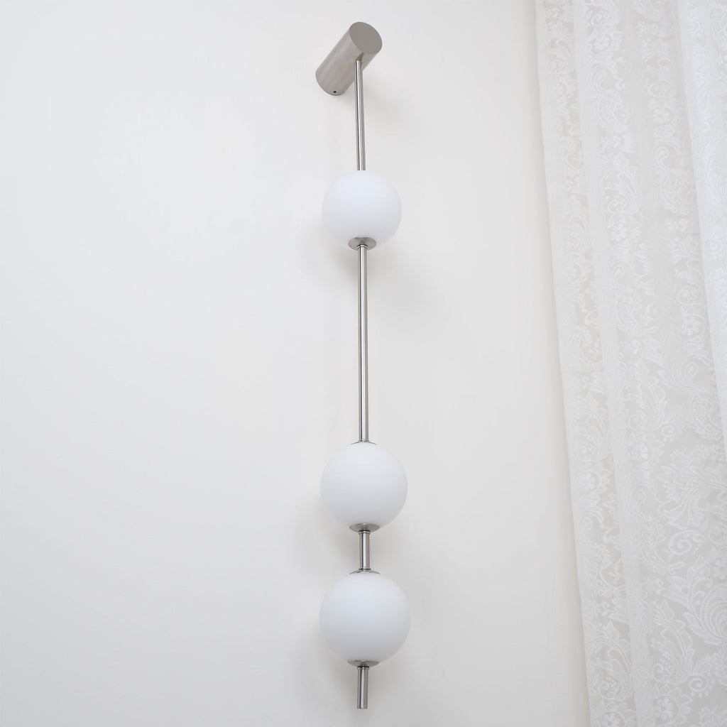 Vertical Balls Wall Lamp — Linear Sphere Chain