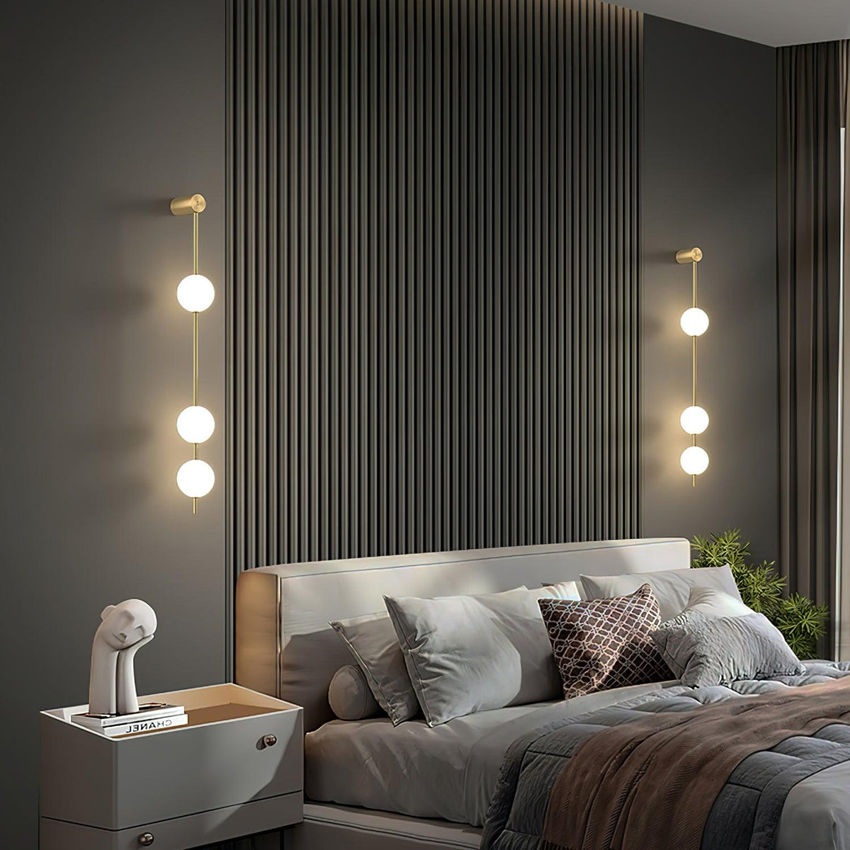 Vertical Balls Wall Lamp — Linear Sphere Chain