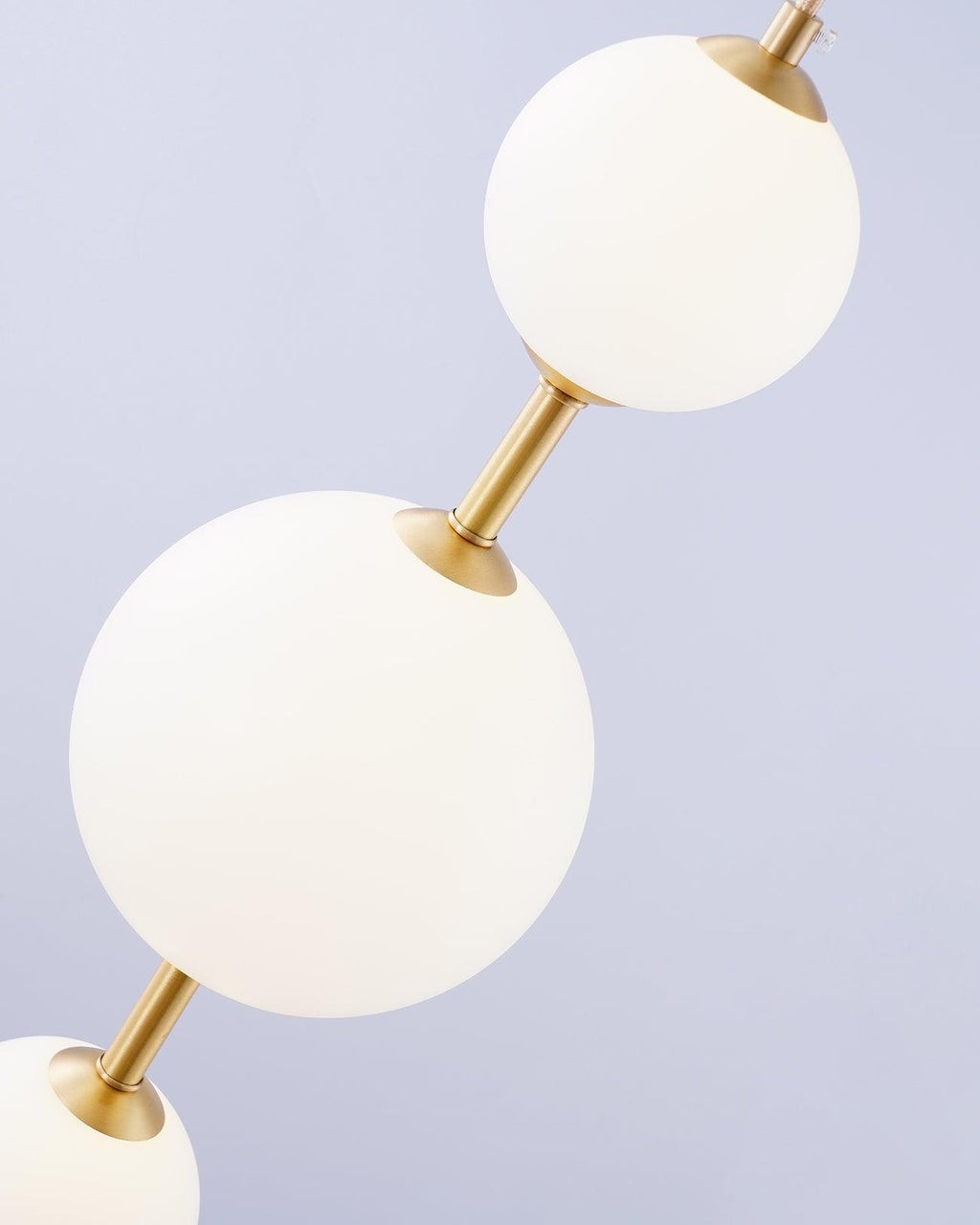 Vertical Globe Pendant Lamp — Stacked Sphere Design, Integrated Illumination, Ceiling Suspension