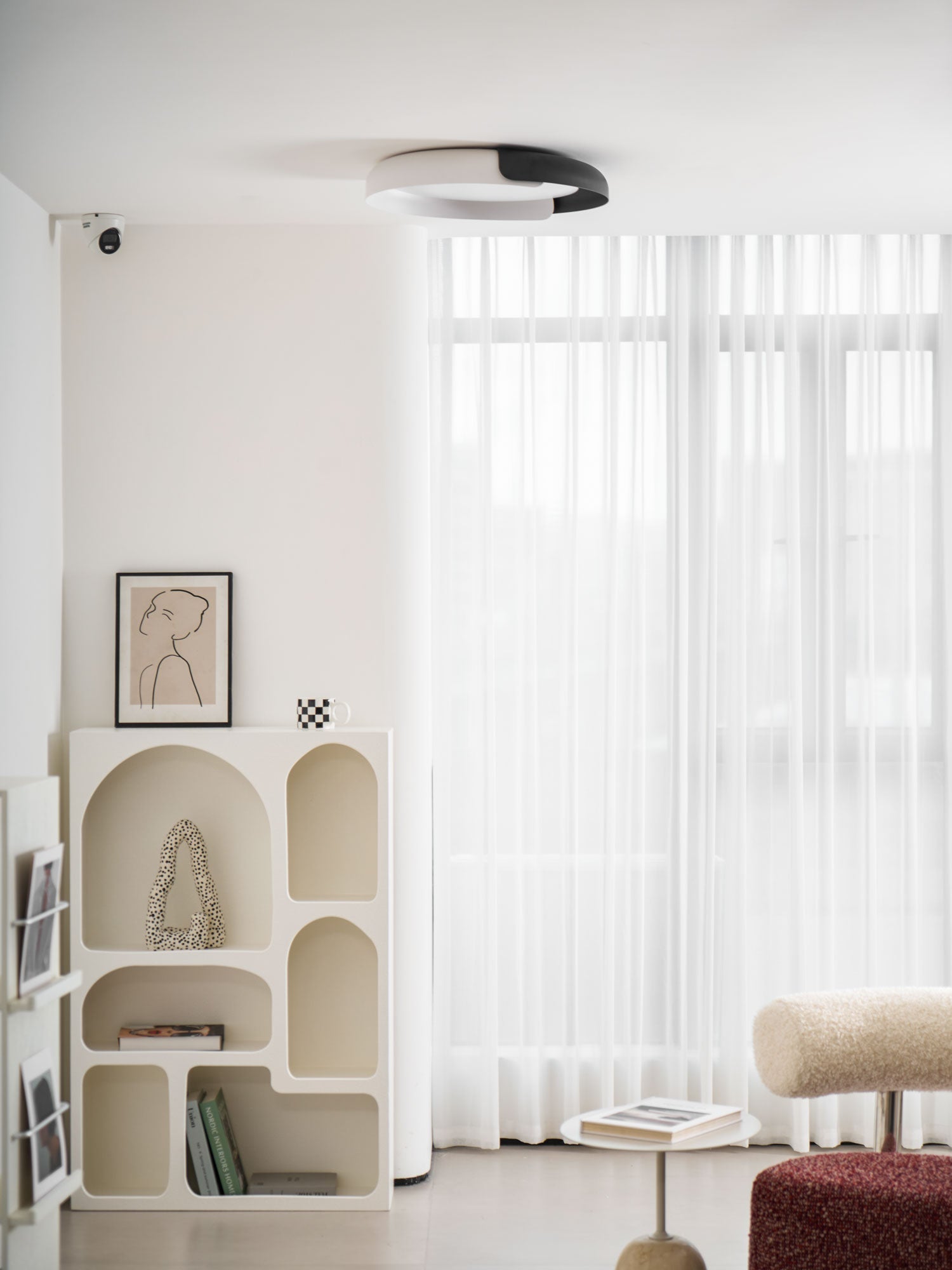 Vikaey Round Ceiling Light — Soft Even Glow