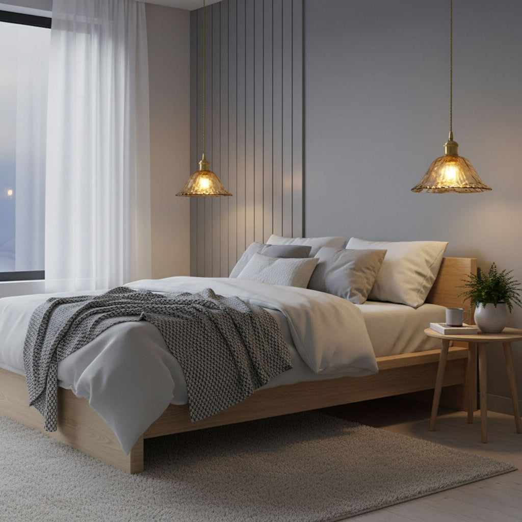Lampada a sospensione da soffitto in vetro marrone vintage