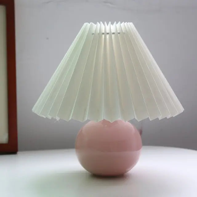 Arcadia skládací stolní lampa ve starobylém stylu s klasickým půvabem