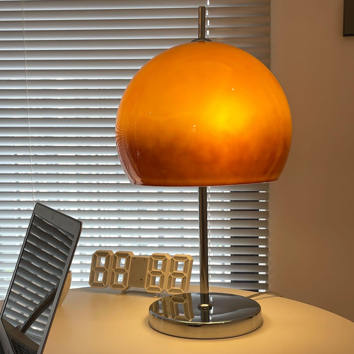 Svampebordlampe i Bauhaus-stil | Orntli