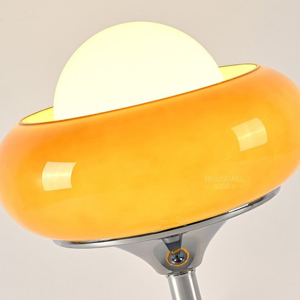 Vintage skleněná stolní lampa ve stylu Bauhaus | Orntli