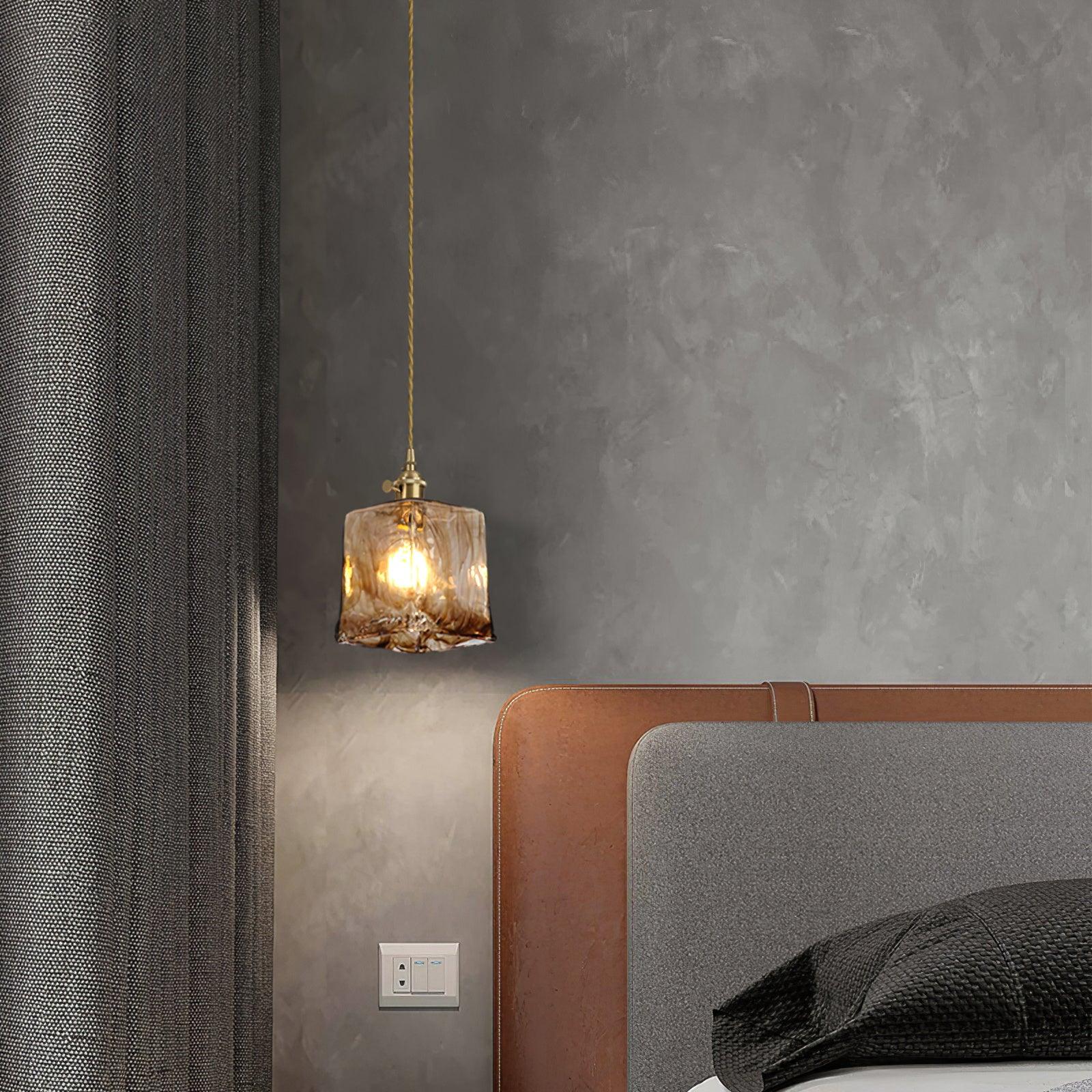 Lampada a sospensione da soffitto in vetro marrone vintage