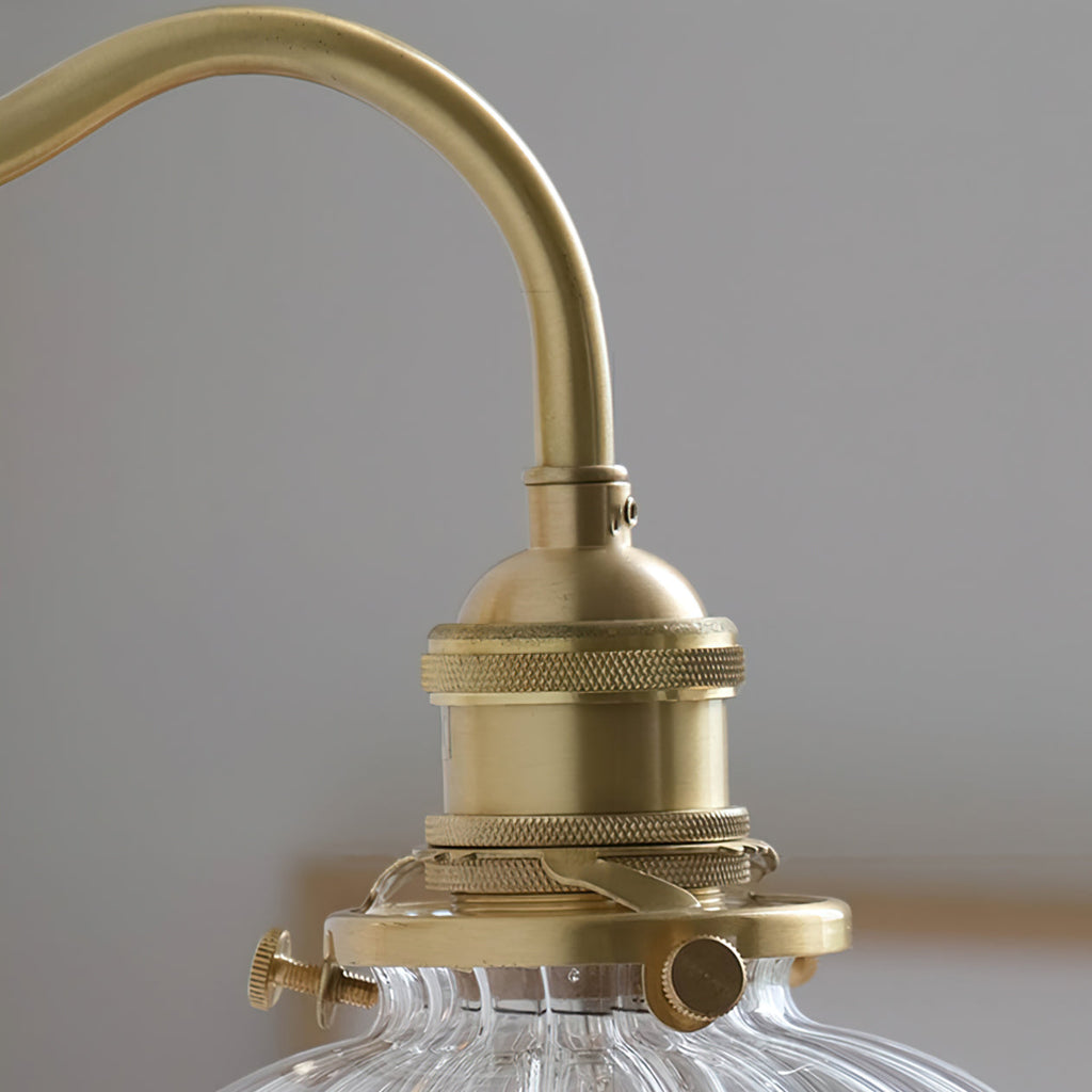 Lampada da parete vintage in vetro June — Catenella in ottone