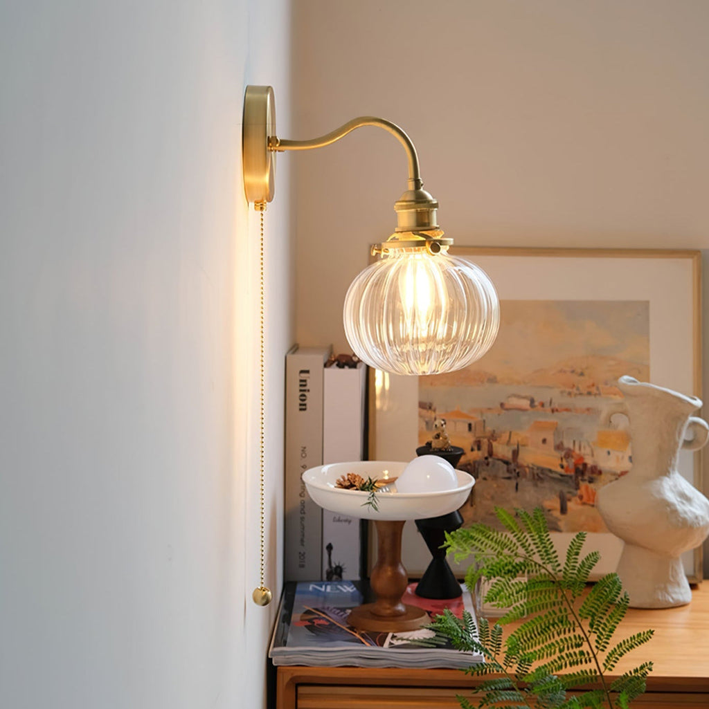 Lampada da parete vintage in vetro June — Catenella in ottone