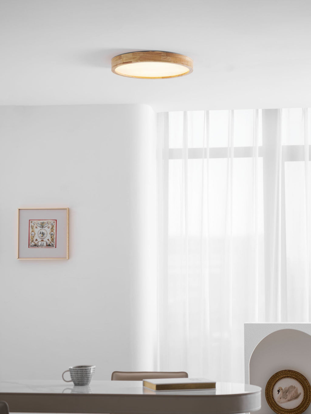 Corp de iluminat geometric modern pentru tavan, din lemn