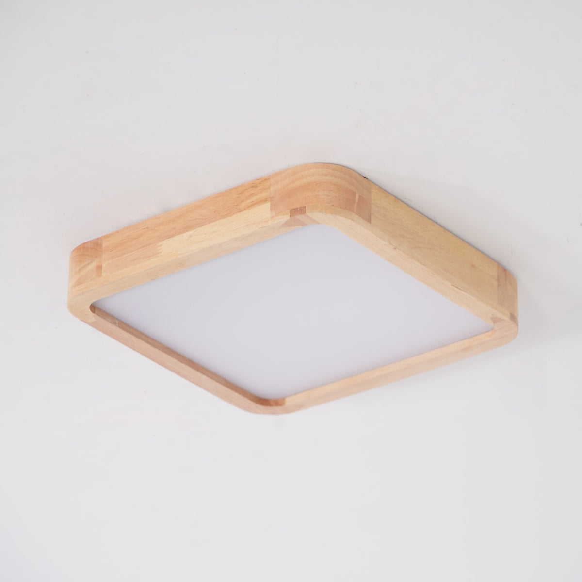 Corp de iluminat geometric modern pentru tavan, din lemn