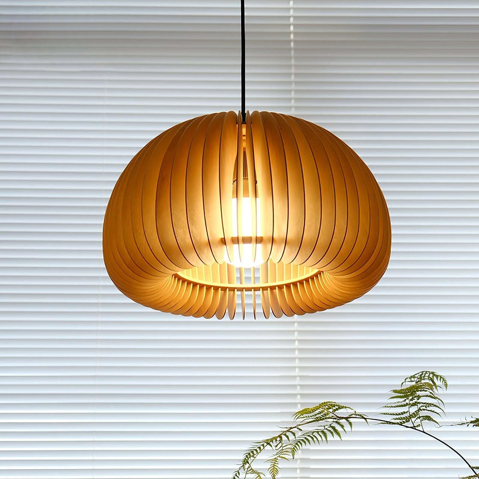 Lampada a sospensione da soffitto con zucca in legno