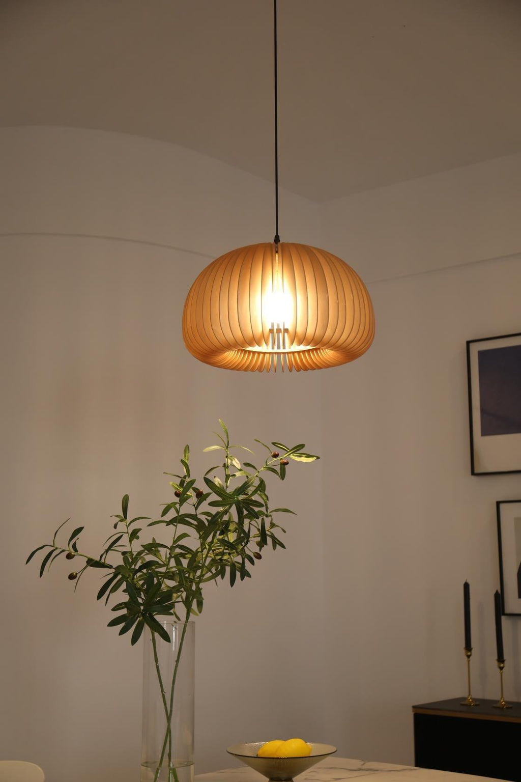 Lampada a sospensione da soffitto con zucca in legno