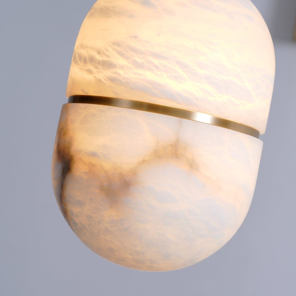 Lampada da soffitto a sospensione YUM in alabastro elegante