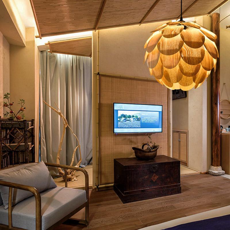 LumaPine | Lámpara Colgante de Piña de Madera | Orntli