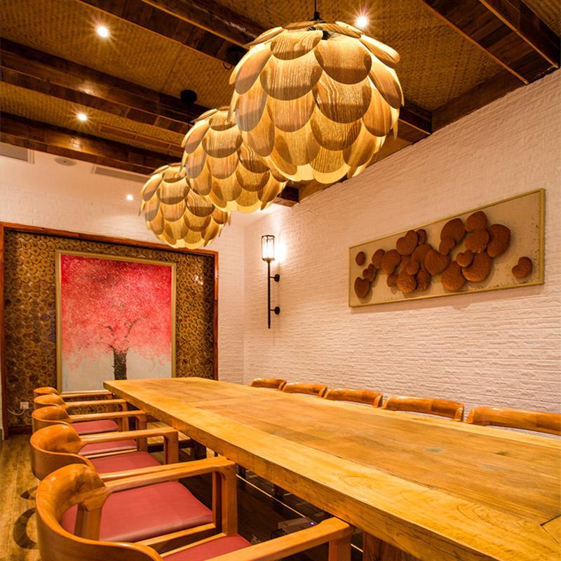 LumaPine | Lámpara Colgante de Piña de Madera | Orntli