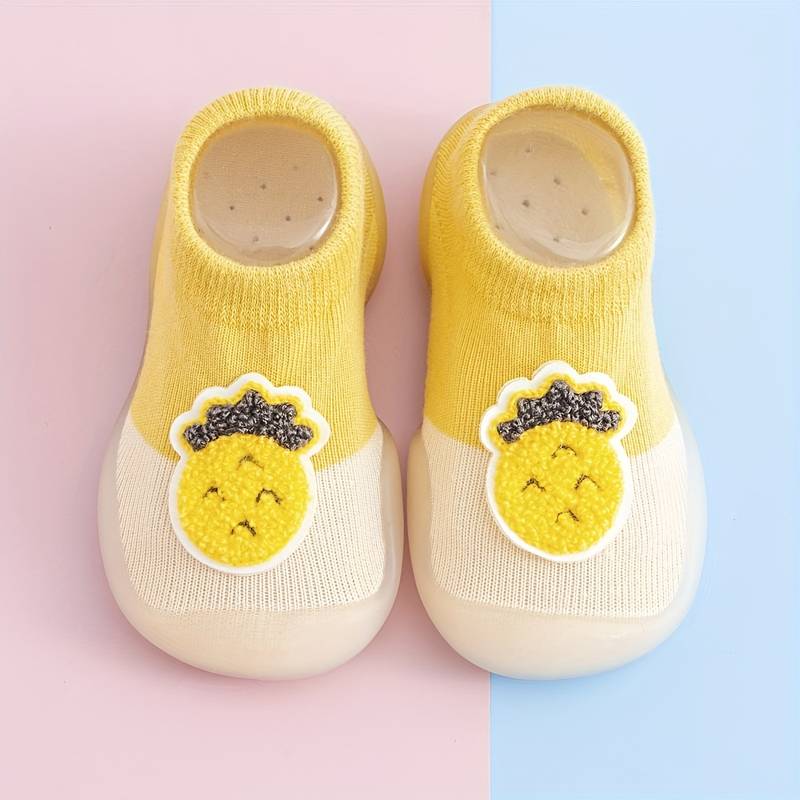 Fruity barfotsneakers for barn