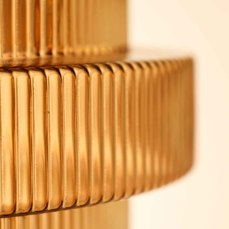 برّادة نحاسية - مصباح زجاجي ونحاسي