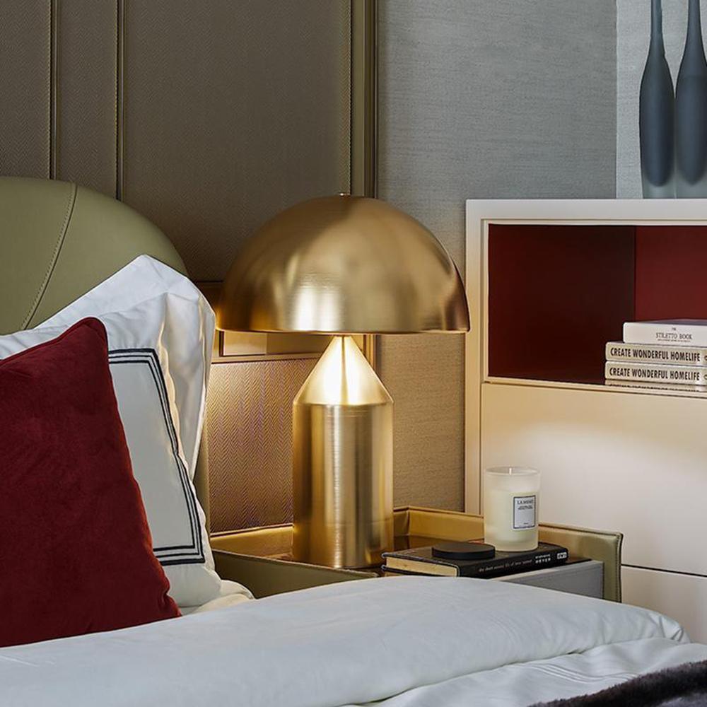 Atollo Geometric Metal Table Lamp