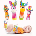 Rammelset met babysokjes