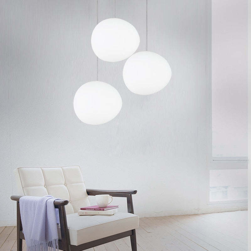 Elun Sleek Minimalist Floating Egg-shaped Glass Pendant Light - Neutralighting