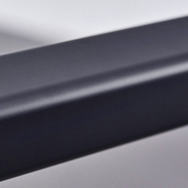 Liniowa lampa wisząca Orva — klasyczny czarno-biały design, minimalistyczne ściemnialne oświetlenie LED