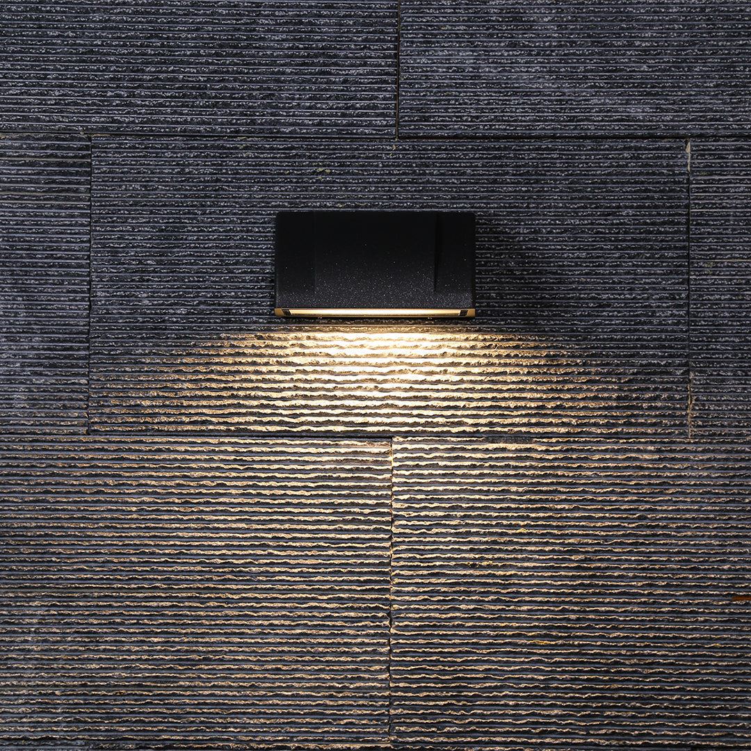 مصباح الحائط الزجاجي الخارجي العريض LED — تصميم عصري كلاسيكي