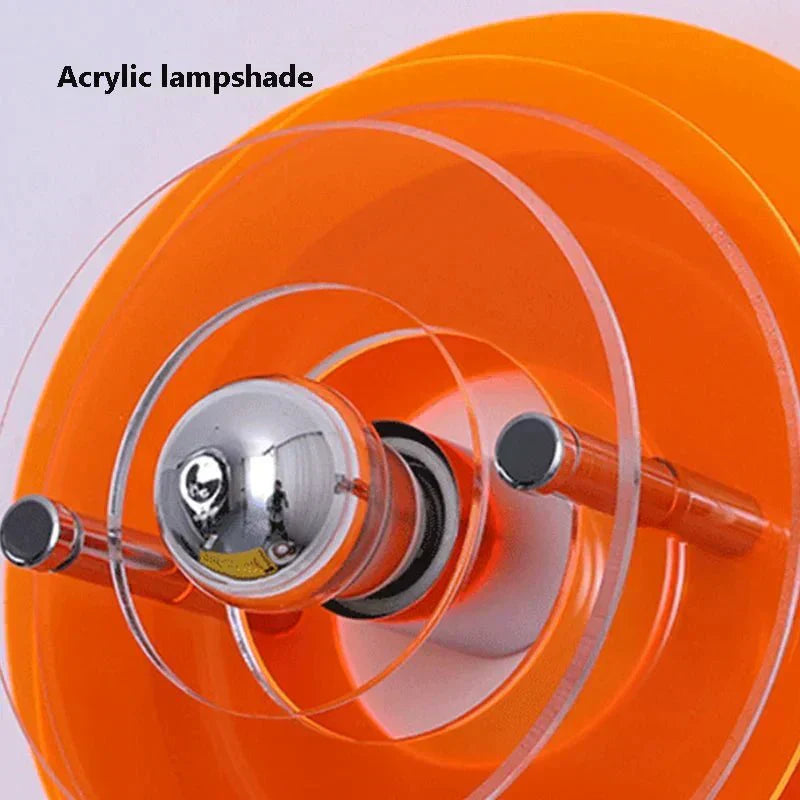 Živá minimalistická dekorativní nástěnná lampa