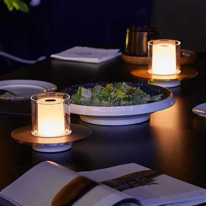 CandleGlow – Nowoczesna lampa LED na indukcję