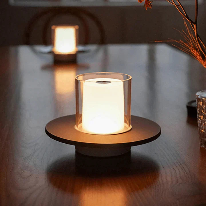 CandleGlow – Nowoczesna lampa LED na indukcję
