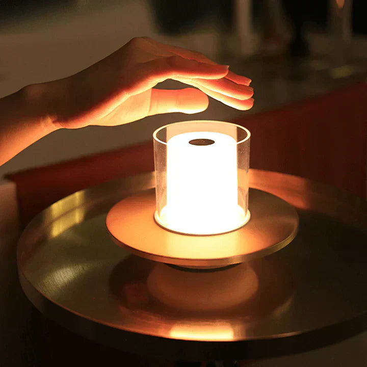 CandleGlow – Nowoczesna lampa LED na indukcję