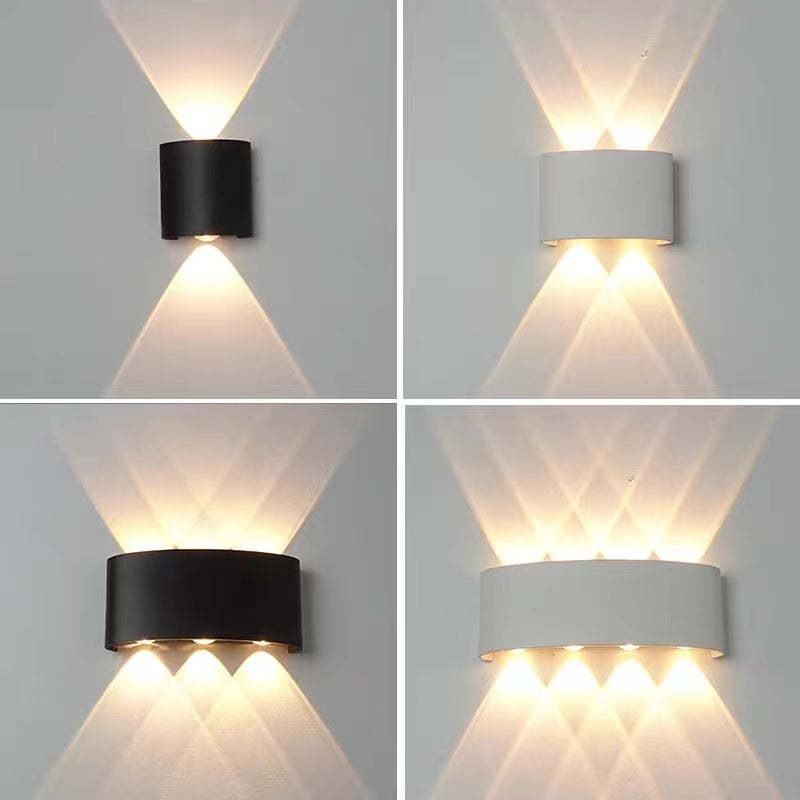 Obdélníková kovová venkovní nástěnná lampa Tronix - černo-bílý vlnový design, krytí IP65