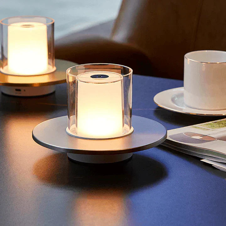 CandleGlow – Nowoczesna lampa LED na indukcję