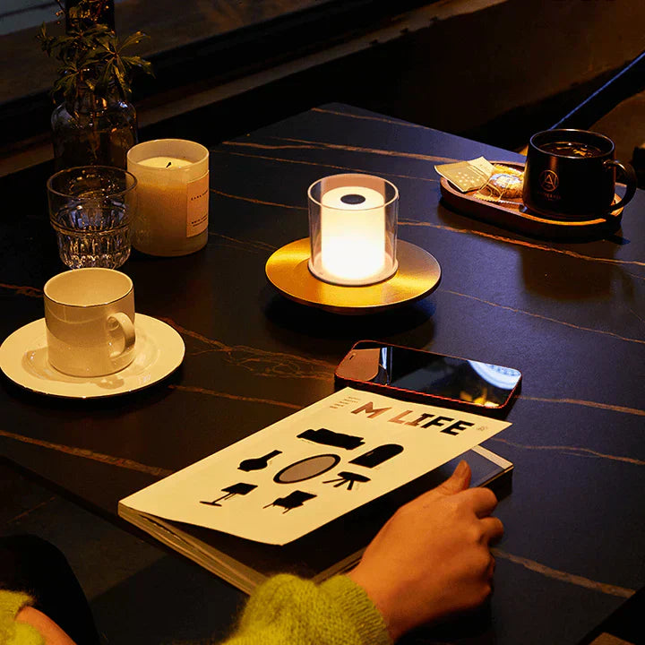 CandleGlow – Nowoczesna lampa LED na indukcję