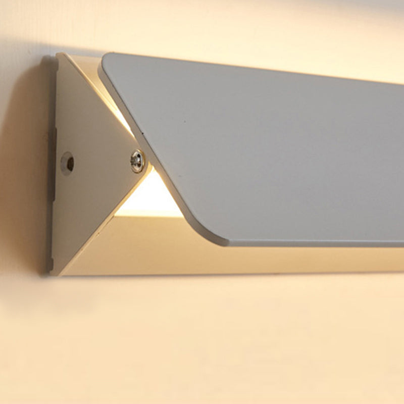 Arisha Rotatable LED Wall Lamp — White Metal Indoor Light