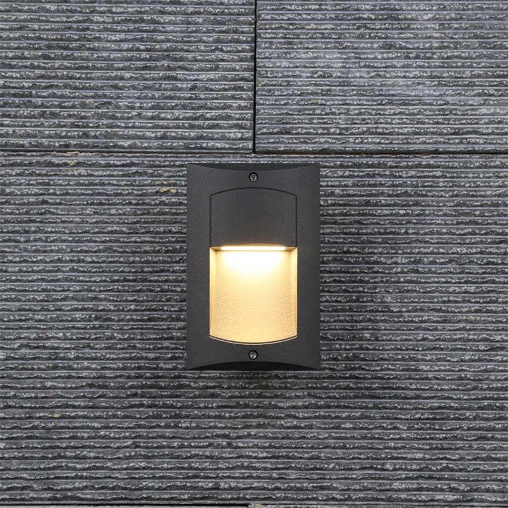 Minimalistische LED-Stufenleuchten Harre — Bündig montiertes Design für den Außenbereich