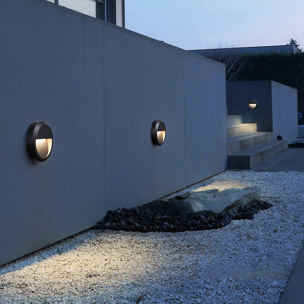 Minimalistická geometrická venkovní LED nášlapná svítidla Lester — zapuštěná montáž