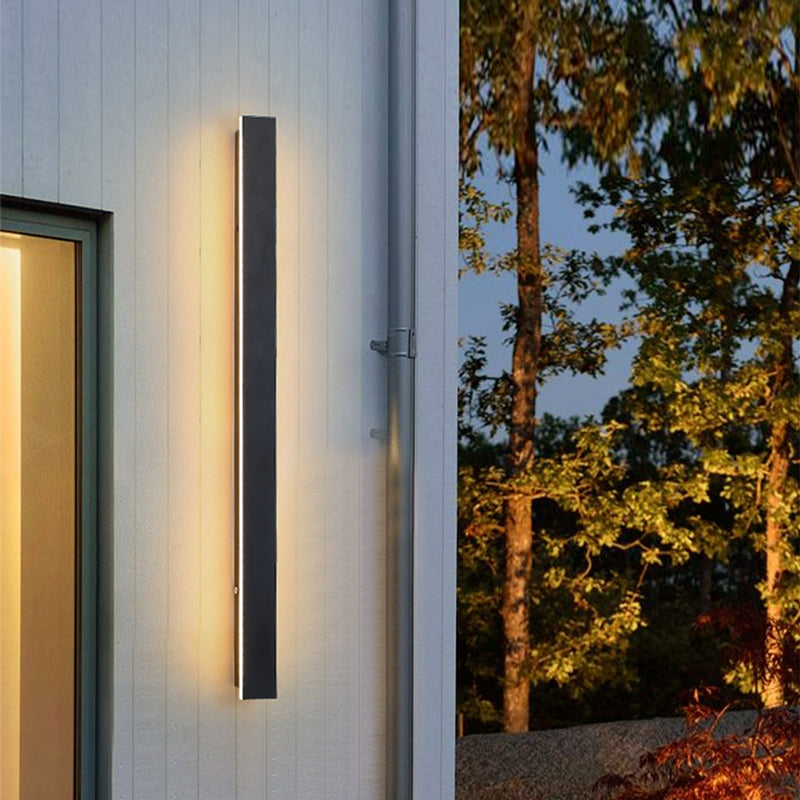 Moderní designové nástěnné LED lampy z černého kovu na zahradu a do chodby