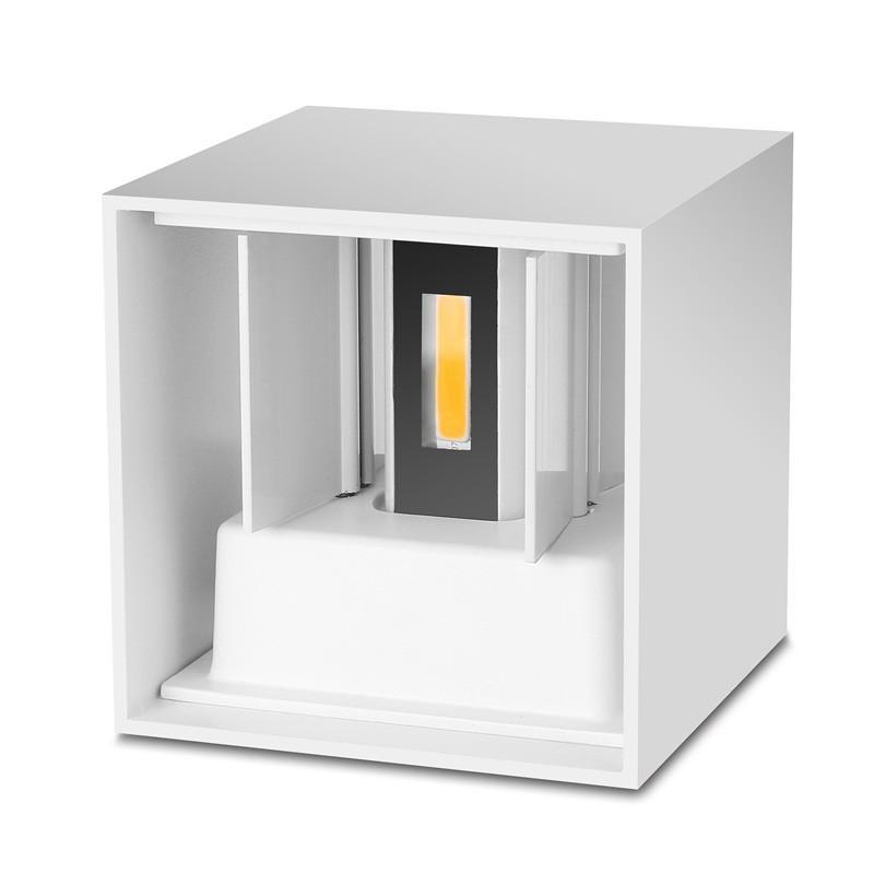 Nexu Ayarlanabilir LED Dış Mekân Duvar Lambası — Modern Kare Tasarım