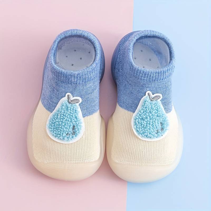 Fruity barfotsneakers for barn