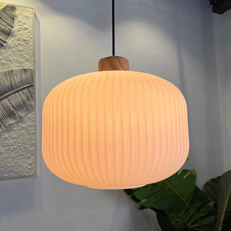VintageLight – מנורת עץ עם תאורת LED