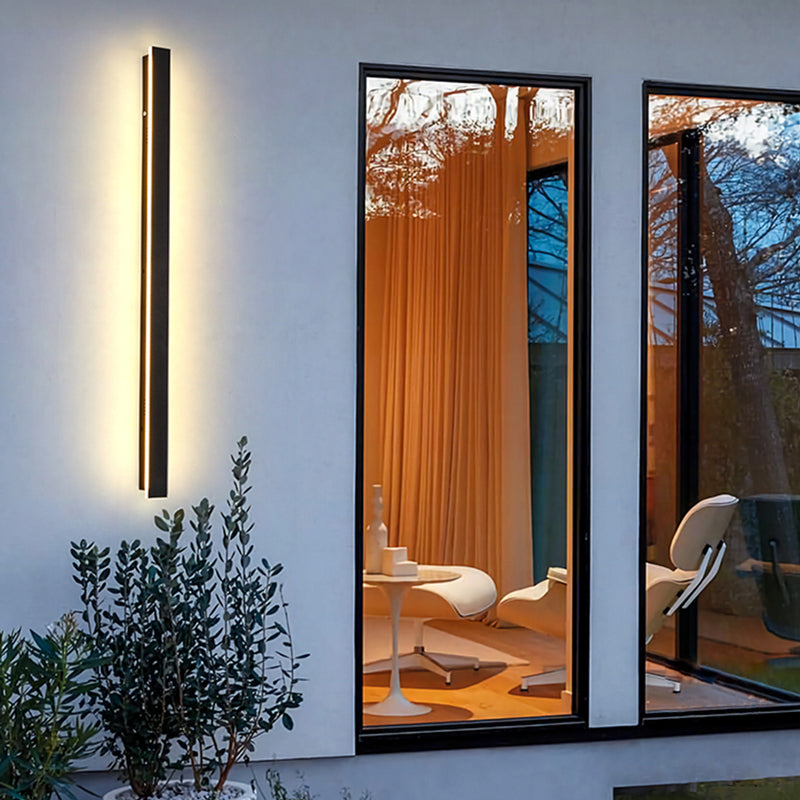 Moderní designové nástěnné LED lampy z černého kovu na zahradu a do chodby