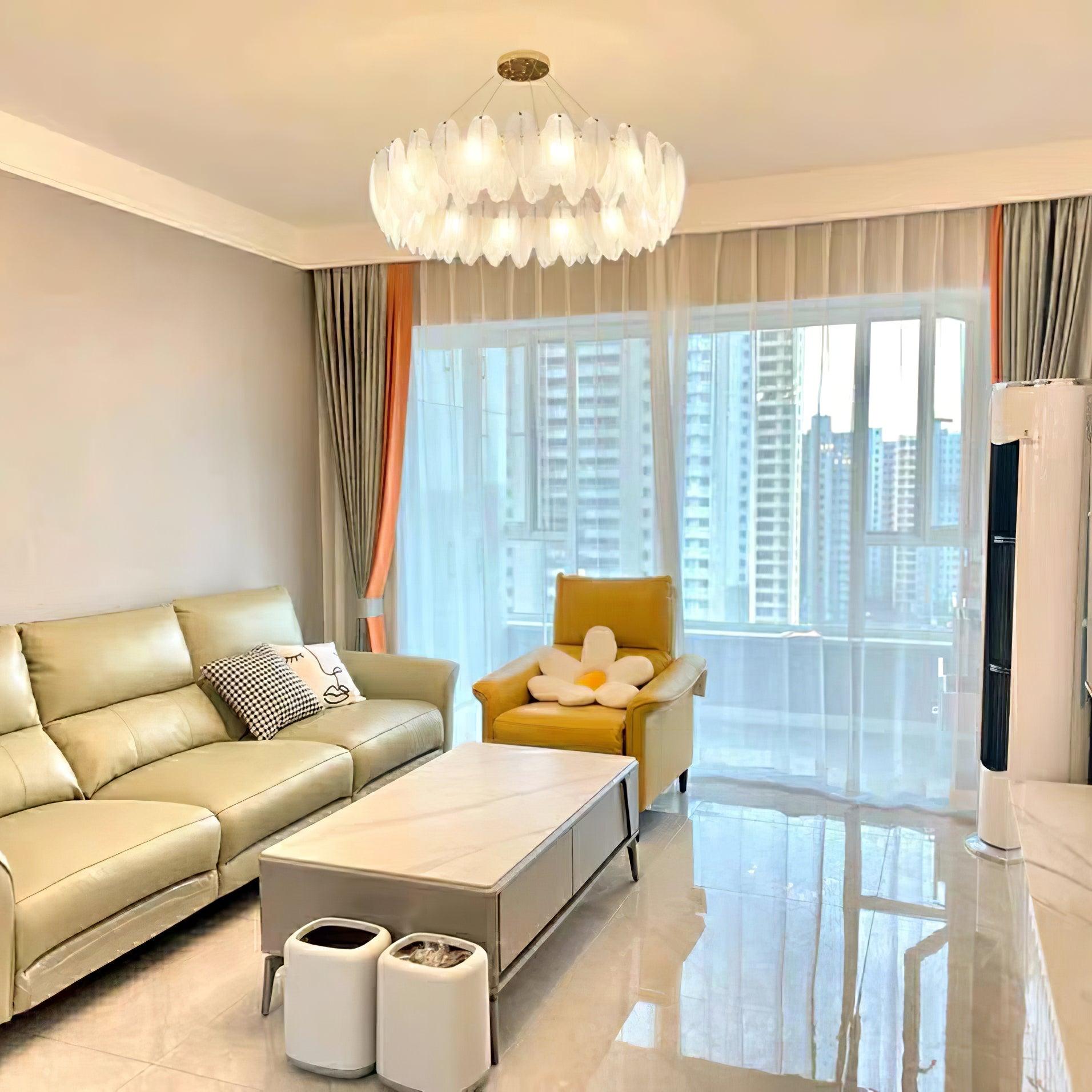 ثريا رافيل الزجاجية المزينة بالريش | أورنتلي