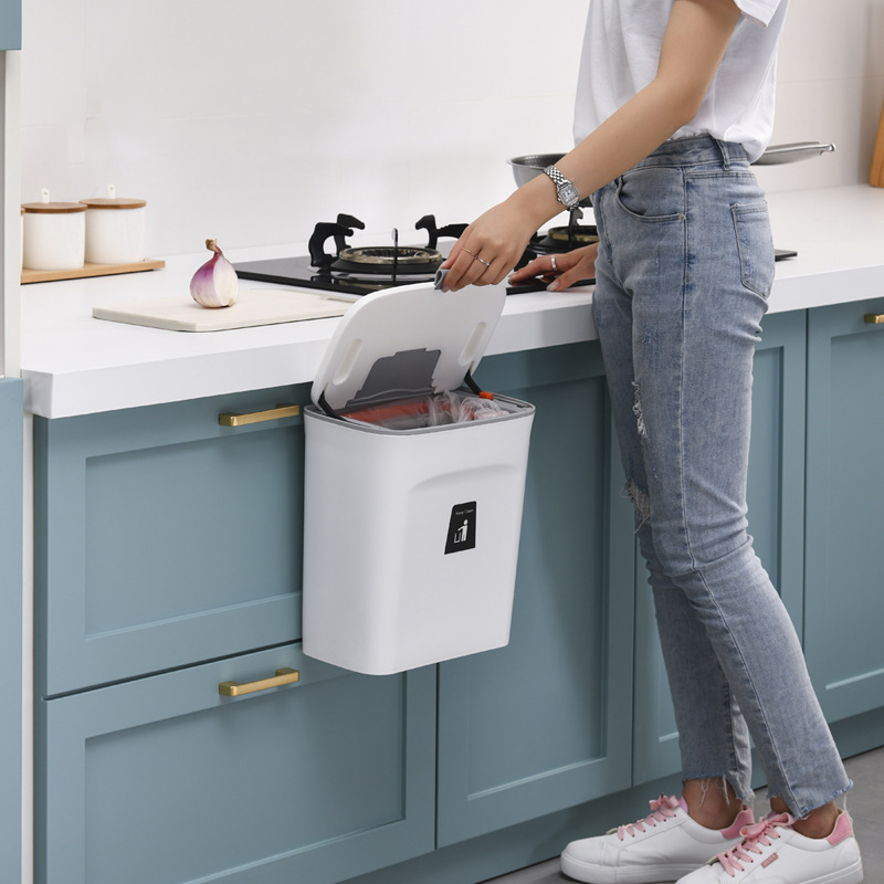 Kanta za smeće za vješanje