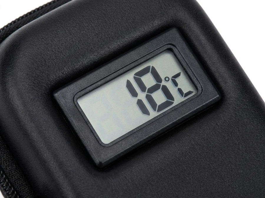 Insulin Cooling Travel Case with Temperature Display