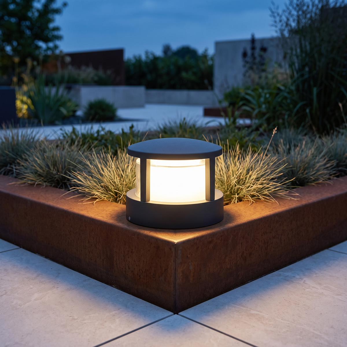 Candeeiro de chão cilíndrico LED industrial — alumínio impermeável, preto
