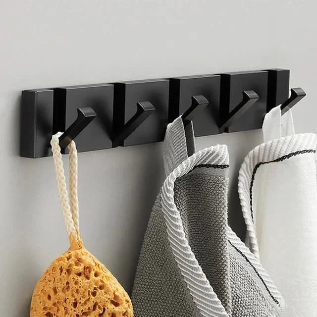 Elegantní nástěnný háček s skládacím designem pro moderní a úsporné uspořádání prostoru