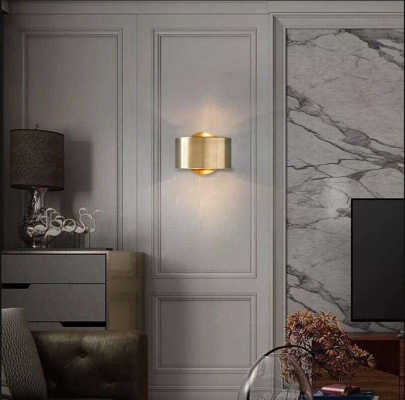 Goldene Ring-Wandlampe