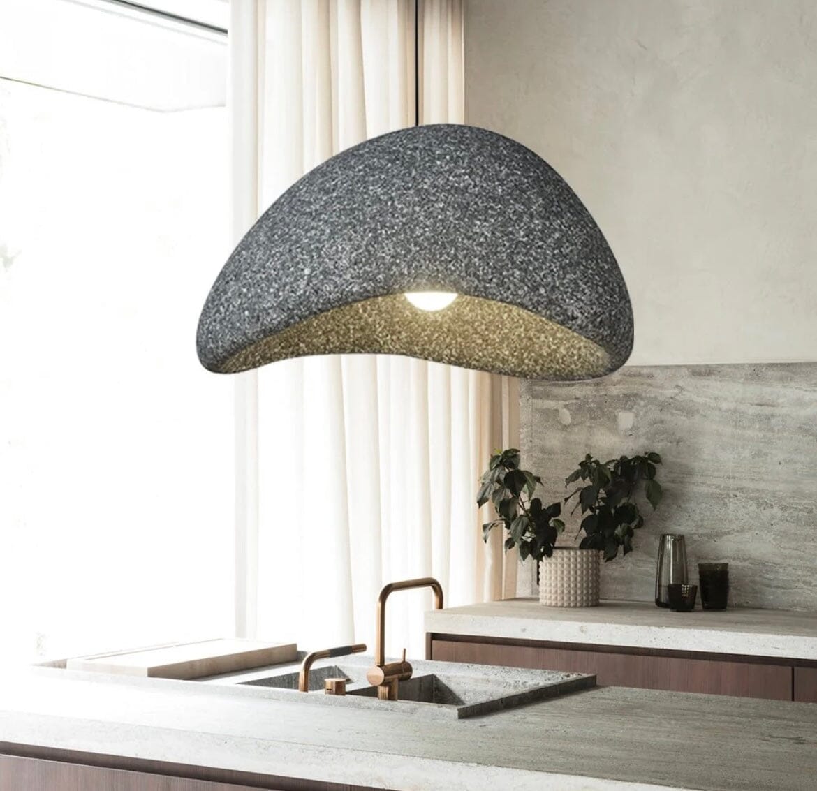 Kirrea | Speckled Wabi-Inspired Lamp | Orntli